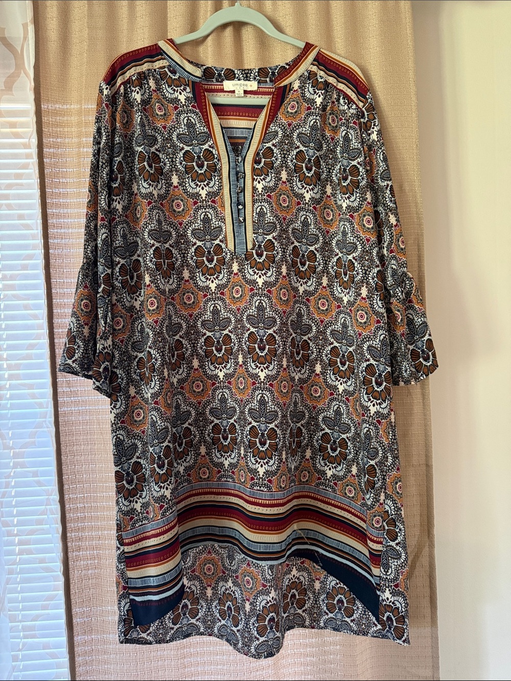 Umgee Brown Multi-Print Long Sleeve Tunic